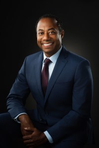 Updated bio picture of Dr. Walls